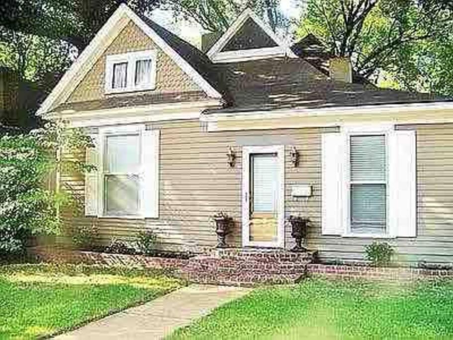 Large Historical Home W/ Fire Pit, Chef Kitchen. Memphis Extérieur photo
