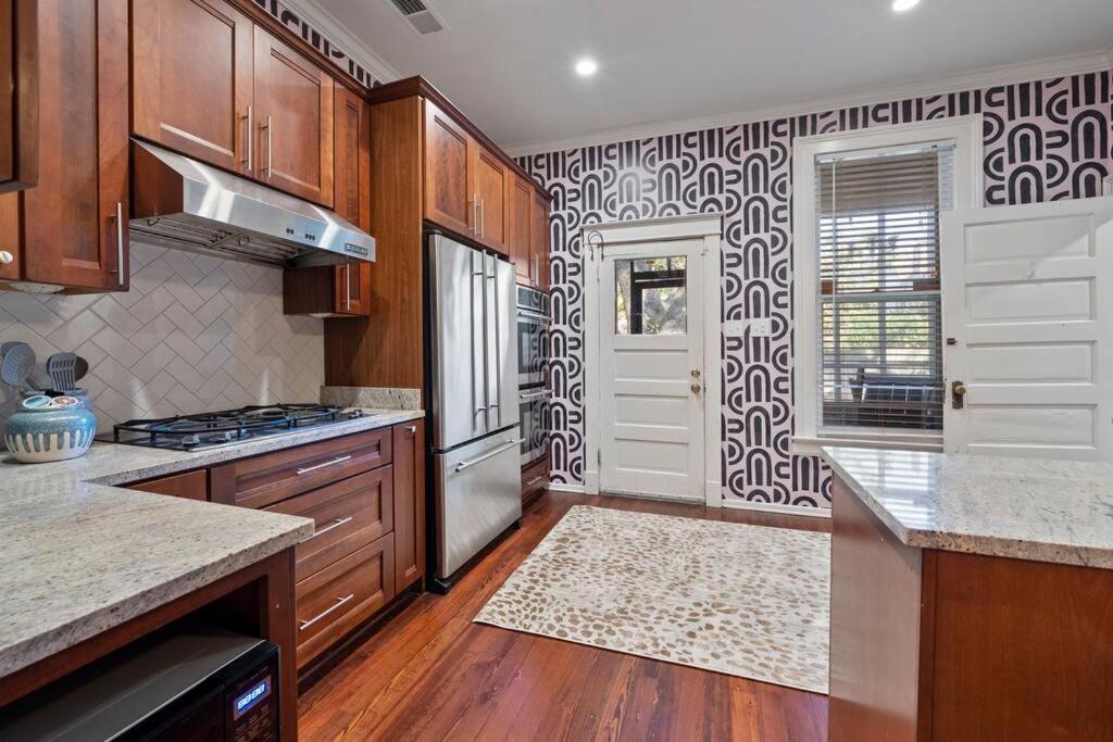 Large Historical Home W/ Fire Pit, Chef Kitchen. Memphis Extérieur photo